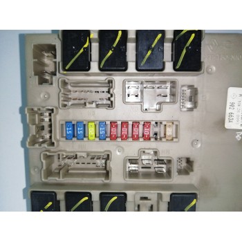 Recambio de caja reles / fusibles para renault megane ii berlina 3p 1.6 16v referencia OEM IAM 8200306033 S118399300L 