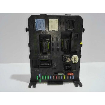 CAJA RELES / FUSIBLES 9663510180 281189022A 