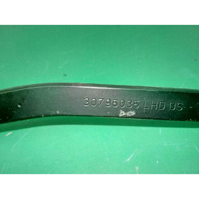 BRAZO LIMPIA DELANTERO IZQUIERDO