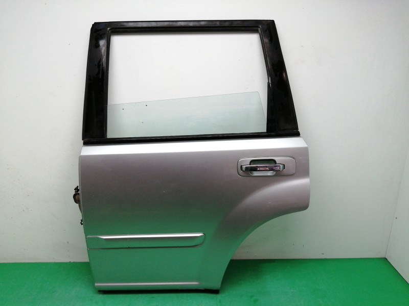 Recambio de puerta trasera izquierda para nissan x-trail (t30) comfort referencia OEM IAM  OBSERVAR FOTOS 