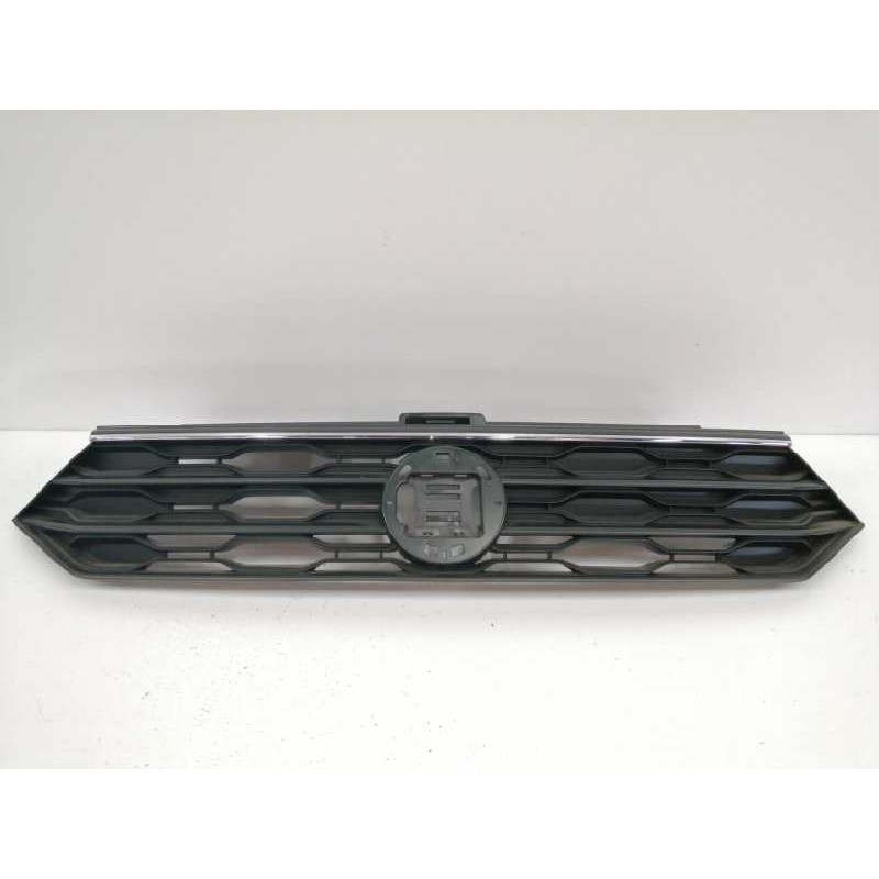 Recambio de rejilla delantera para volkswagen t-roc advance referencia OEM IAM 2GA853651E  