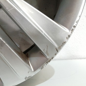 Recambio de llanta para seat leon st (5f8) 2.0 tdi referencia OEM IAM 5F0601025M 7JX17H2 ET42 5H 5X110