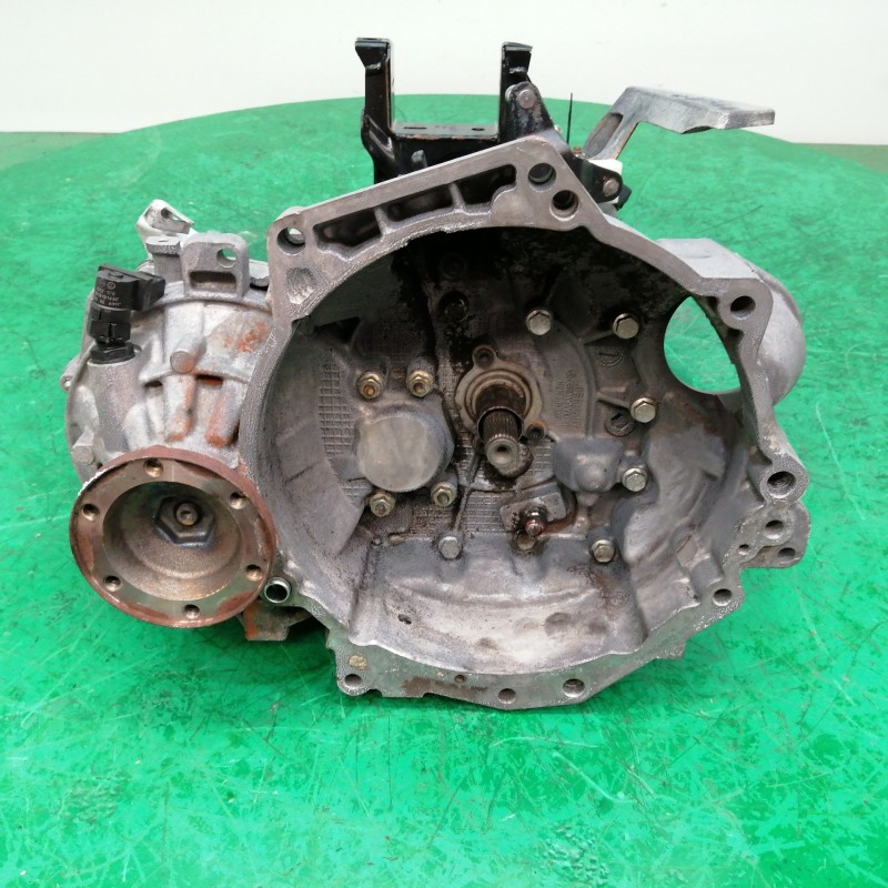 Recambio de caja cambios para volkswagen polo (9n1) 1.9 tdi referencia OEM IAM EWT  