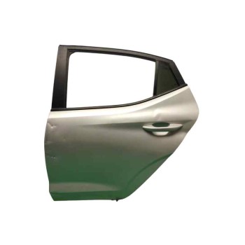 PUERTA TRASERA IZQUIERDA 77003K7000 NECESITA REPARACION 