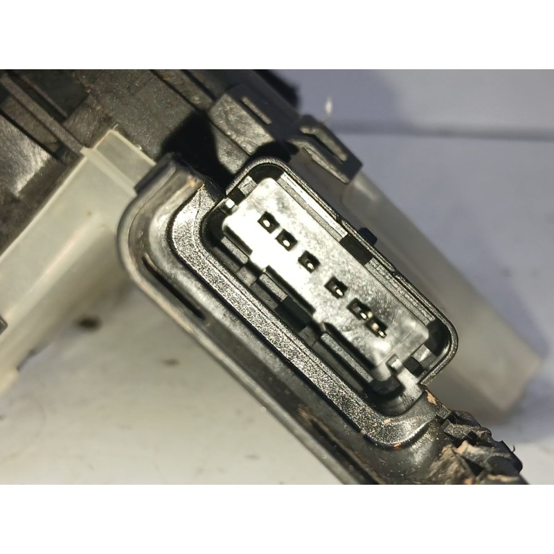 CERRADURA PUERTA TRASERA IZQUIERDA