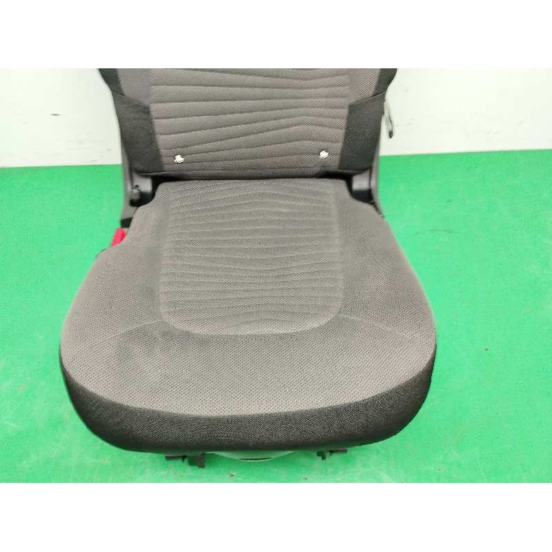 ASIENTOS TRASERO IZQUIERDO