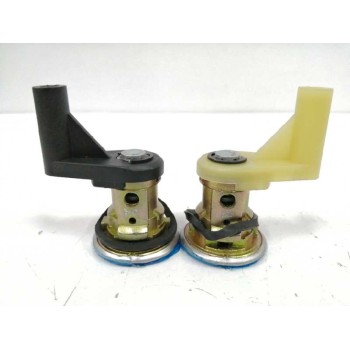 Recambio de juego bombines para dacia duster 1.5 dci diesel cat referencia OEM IAM  DELANTEROS 