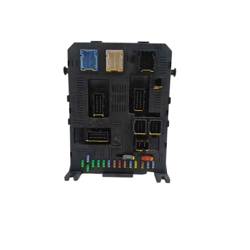 Recambio de caja reles / fusibles para peugeot 307 berlina (s2) 1.6 16v hdi referencia OEM IAM 9661940480  