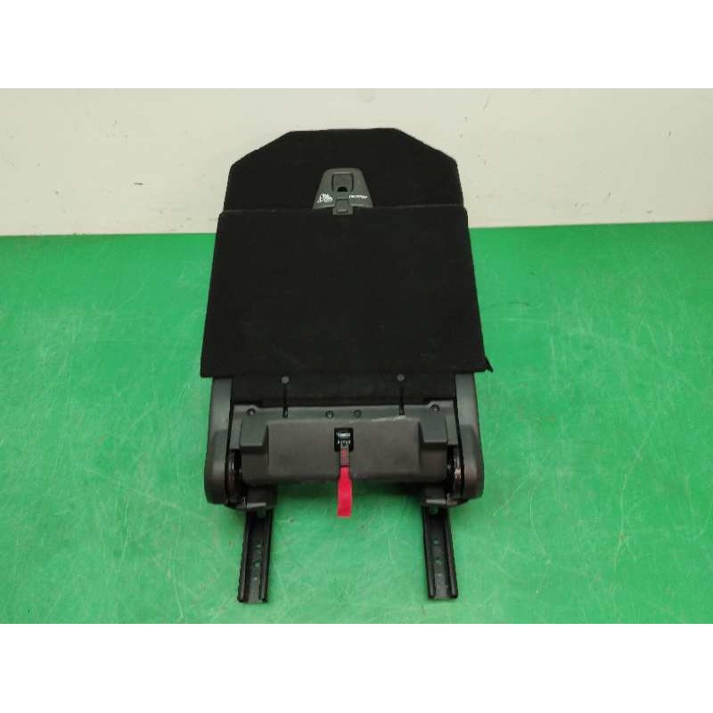 ASIENTO TRASERO MEDIO