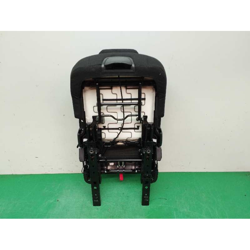 ASIENTO TRASERO MEDIO