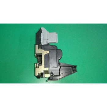Recambio de cerradura puerta delantera izquierda para peugeot 307 break / sw (s1) sw pack referencia OEM IAM   