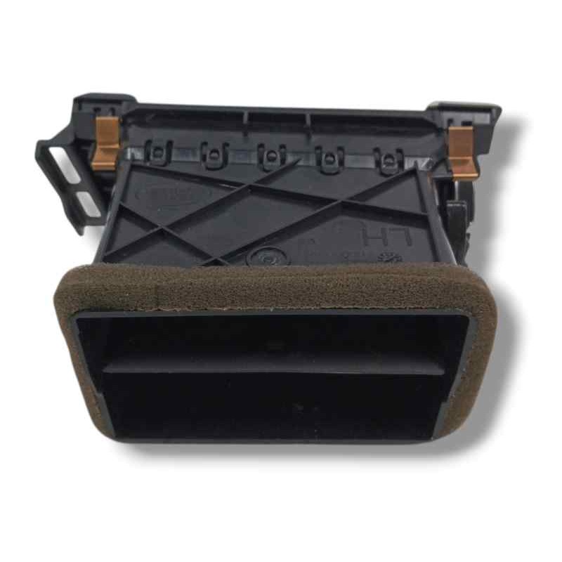 REJILLA AIREADORA DELANTERA IZQUIERDA