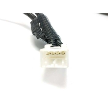 Recambio de enganche cinturon izquierdo para kia sportage iii (sl) 1.7 crdi referencia OEM IAM 898303U200W TRASERO 898303U200WK