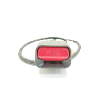 Recambio de enganche cinturon derecho para kia sportage iii (sl) 1.7 crdi referencia OEM IAM 888403U201WK DELANTERO 