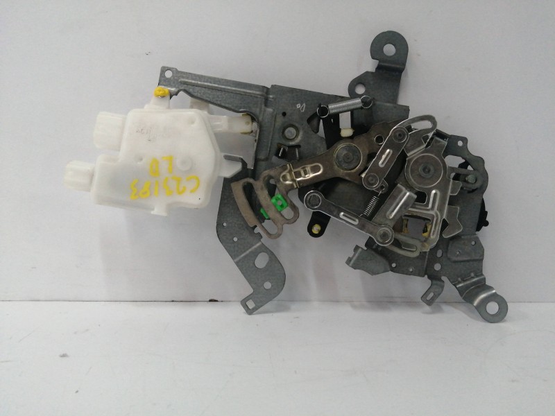 Recambio de cerradura puerta lateral derecha para mazda 5 berl. (cr) 2.0 turbodiesel cat referencia OEM IAM Recambio de cerradura puerta lateral derecha para mazda 5 berl. (cr) 2.0 turbodiesel cat referencia OEM IAM