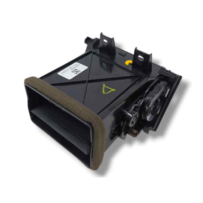 REJILLA AIREADORA DELANTERA DERECHA