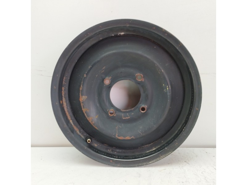 Recambio de llanta para ligier ambra gls referencia OEM IAM  400B13FHB 