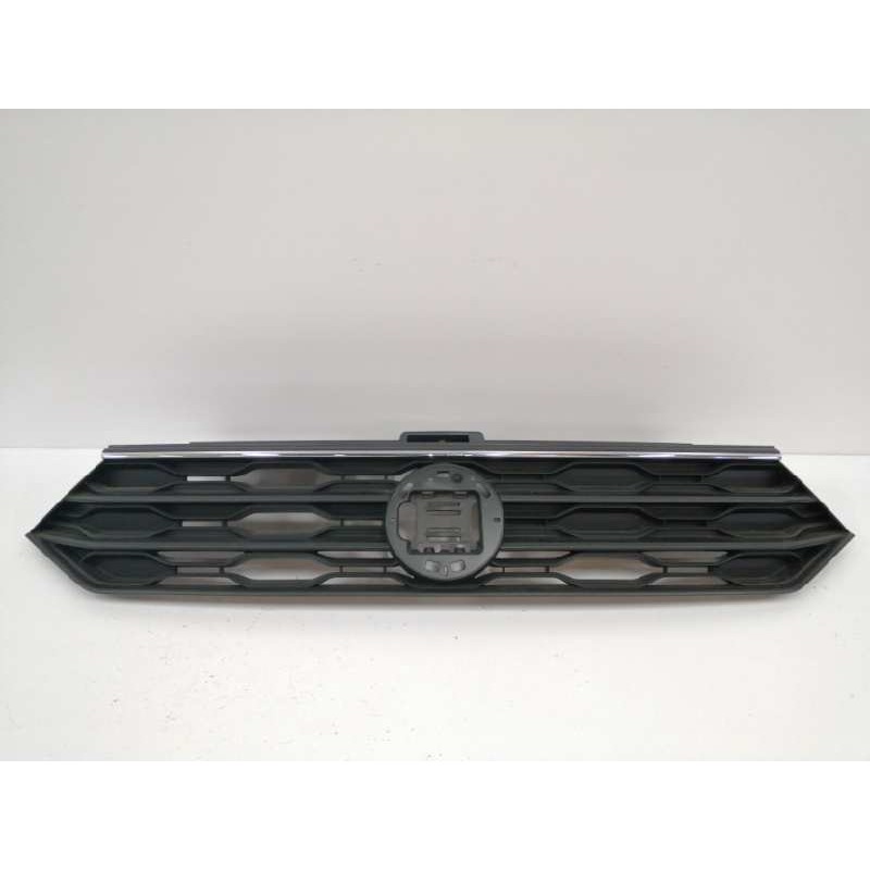 Recambio de rejilla delantera para volkswagen t-roc advance referencia OEM IAM 2GA853651E  