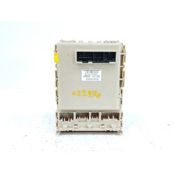 Recambio de caja reles / fusibles para toyota verso 1.8 16v cat referencia OEM IAM 827300F280  