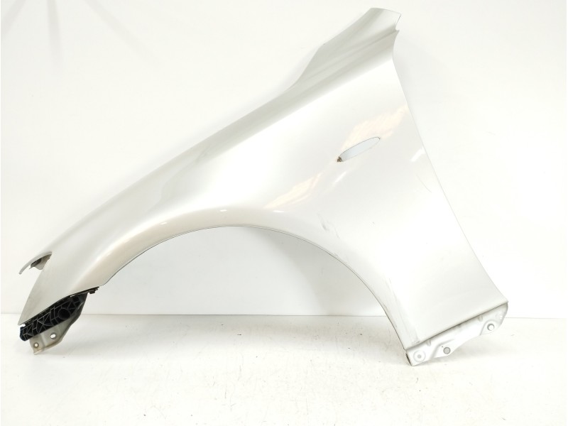 Recambio de aleta delantera izquierda para lexus is200 (ds2/is2) 2.2 d-cat referencia OEM IAM Recambio de aleta delantera izquierda para lexus is200 (ds2/is2) 2.2 d-cat referencia OEM IAM
