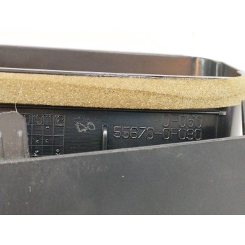Recambio de rejilla aireadora para toyota verso 1.8 16v cat referencia OEM IAM 556700F030 CENTRAL IZQUIERDA 
