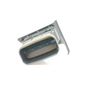 Recambio de rejilla delantera para toyota verso 1.8 16v cat referencia OEM IAM 556800F030 CENTRAL DERECHA 