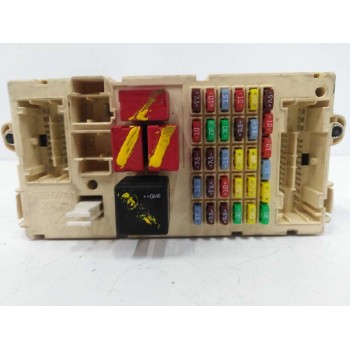 CAJA RELES / FUSIBLES 60686059 