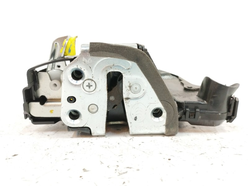 Recambio de cerradura puerta delantera izquierda para toyota verso 1.8 16v cat referencia OEM IAM Recambio de cerradura puerta delantera izquierda para toyota verso 1.8 16v cat referencia OEM IAM