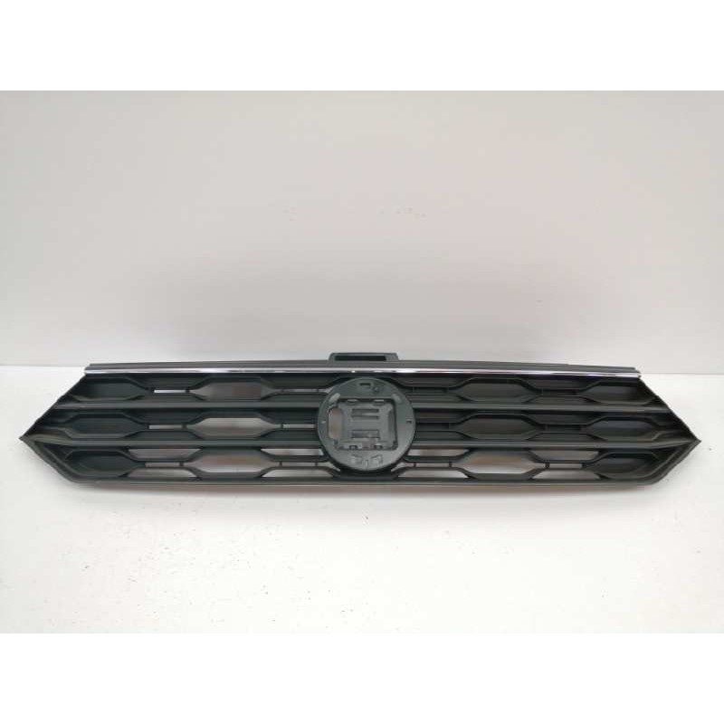 Recambio de rejilla delantera para volkswagen t-roc advance referencia OEM IAM 2GA853651E  