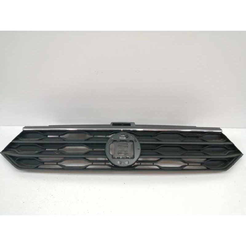 Recambio de rejilla delantera para volkswagen t-roc advance referencia OEM IAM 2GA853651E  