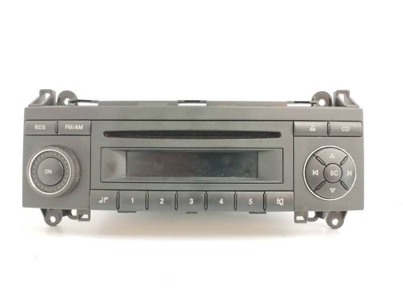 Recambio de sistema audio / radio cd para mercedes-benz clase a (w169) 1.5 cat referencia OEM IAM A1698702389 Recambio de sistema audio / radio cd para mercedes-benz clase a (w169) 1.5 cat referencia OEM IAM A1698702389