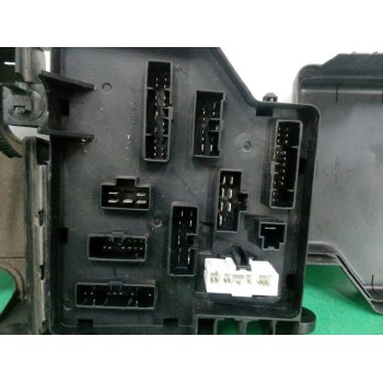 Recambio de caja reles / fusibles para hyundai santa fe (sm) 2.0 crdi vgt comfort referencia OEM IAM 9128826000  