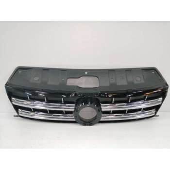 Recambio de rejilla delantera para volkswagen amarok comfortline doublecab 4motion referencia OEM IAM 2H6853651B  