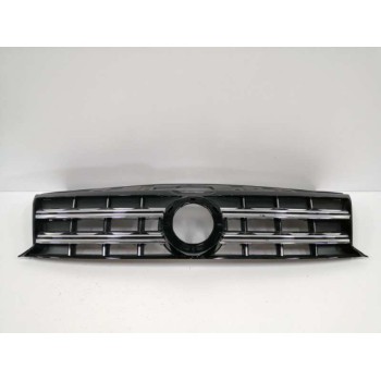 Recambio de rejilla delantera para volkswagen amarok comfortline doublecab 4motion referencia OEM IAM 2H6853651B  