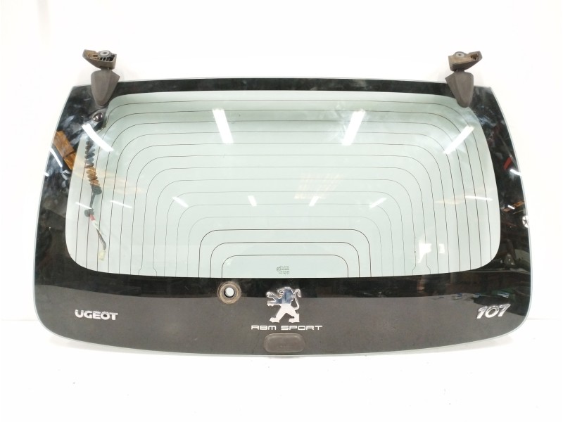 Recambio de porton trasero para peugeot 107 1.0 cat (384f) referencia OEM IAM Recambio de porton trasero para peugeot 107 1.0 cat (384f) referencia OEM IAM