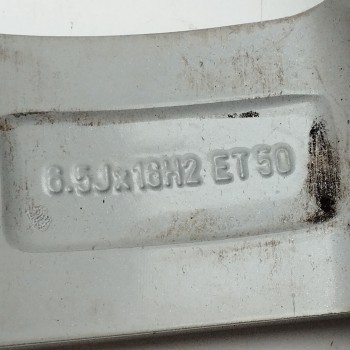 Recambio de llanta para seat leon (1p1) 1.9 tdi referencia OEM IAM 1P0801025 6,5JX16H2 ET50 