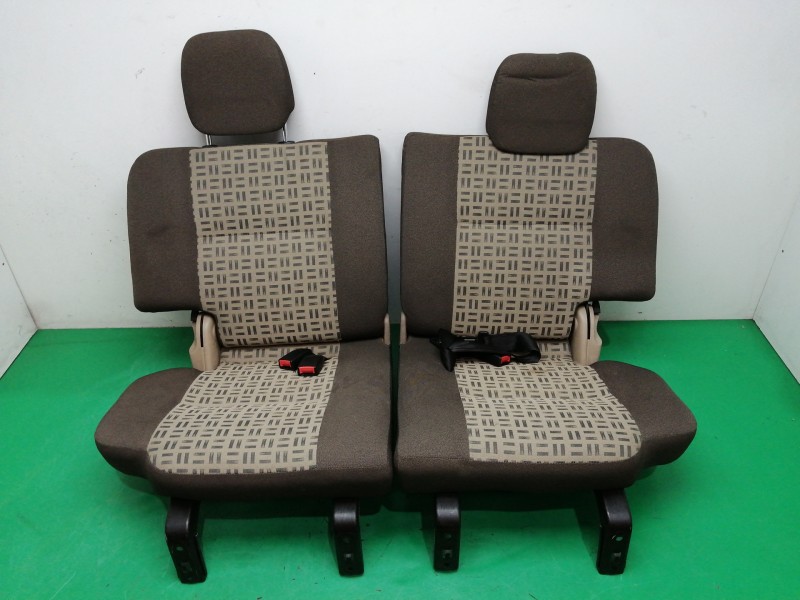 Recambio de asientos traseros para nissan terrano/terrano.ii (r20) 2.7 turbodiesel referencia OEM IAM TERCERA FILA Recambio de asientos traseros para nissan terrano/terrano.ii (r20) 2.7 turbodiesel referencia OEM IAM TERCERA FILA