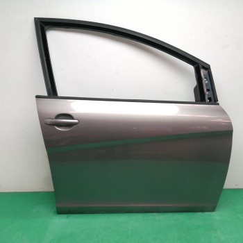 PUERTA DELANTERA DERECHA 