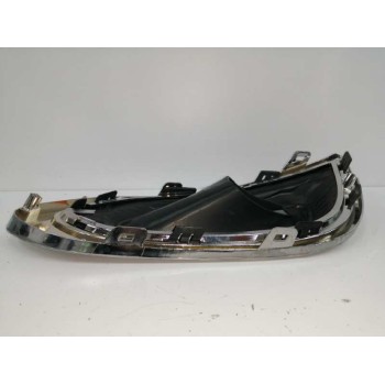 Recambio de rejilla paragolpes izquierda para renault kadjar referencia OEM IAM 261A30096R  