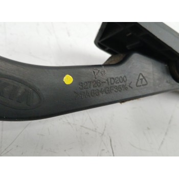 Recambio de potenciometro pedal para kia carens iii monospace (un) 2.0 crdi 140 referencia OEM IAM 327261D200  