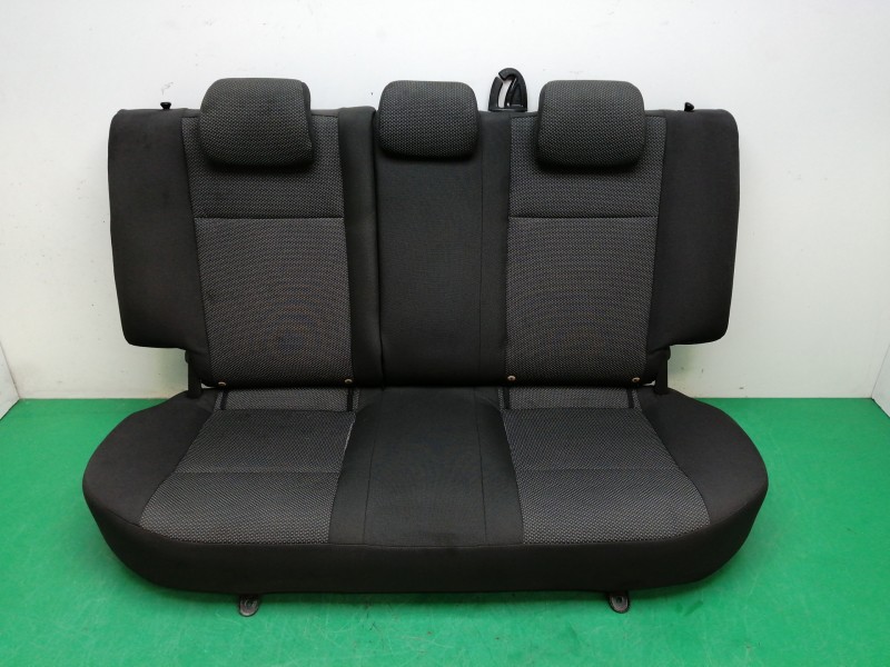Recambio de asientos traseros para chevrolet aveo 1.2 cat referencia OEM IAM   
