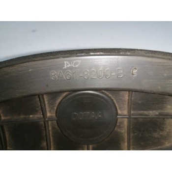 Recambio de rejilla delantera para ford fiesta (cb1) referencia OEM IAM 8A618200BC  