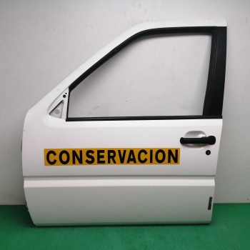 PUERTA DELANTERA IZQUIERDA 