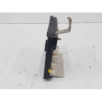 Recambio de caja reles / fusibles para renault scénic ii (jm0/1_) 1.5 dci (jm1e, jm16) referencia OEM IAM 8200481866  