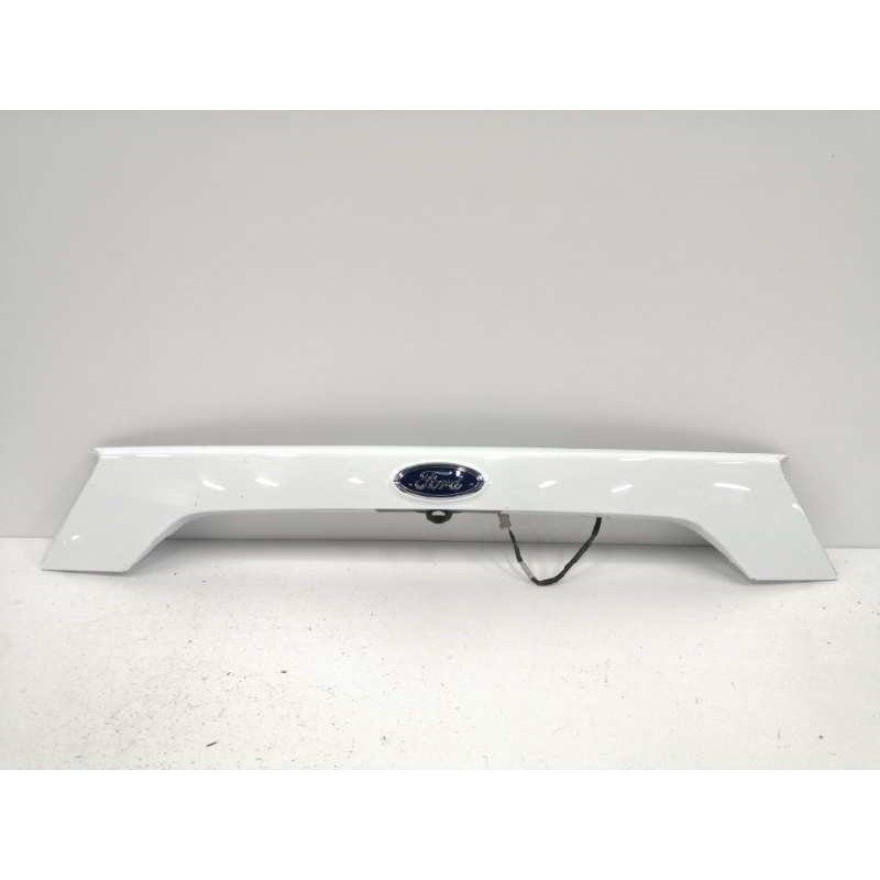 Recambio de moldura para ford kuga (cbs) referencia OEM IAM GJ54S43404A TRASERA PORTON BLANCO OBSERVAR FOTOS