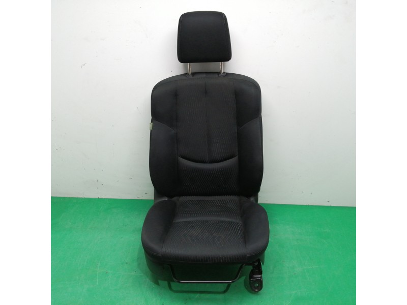 Recambio de asiento delantero derecho para mazda 6 lim. (gh) 2.2 de 129cv active (4 ptas.) referencia OEM IAM Recambio de asiento delantero derecho para mazda 6 lim. (gh) 2.2 de 129cv active (4 ptas.) referencia OEM IAM