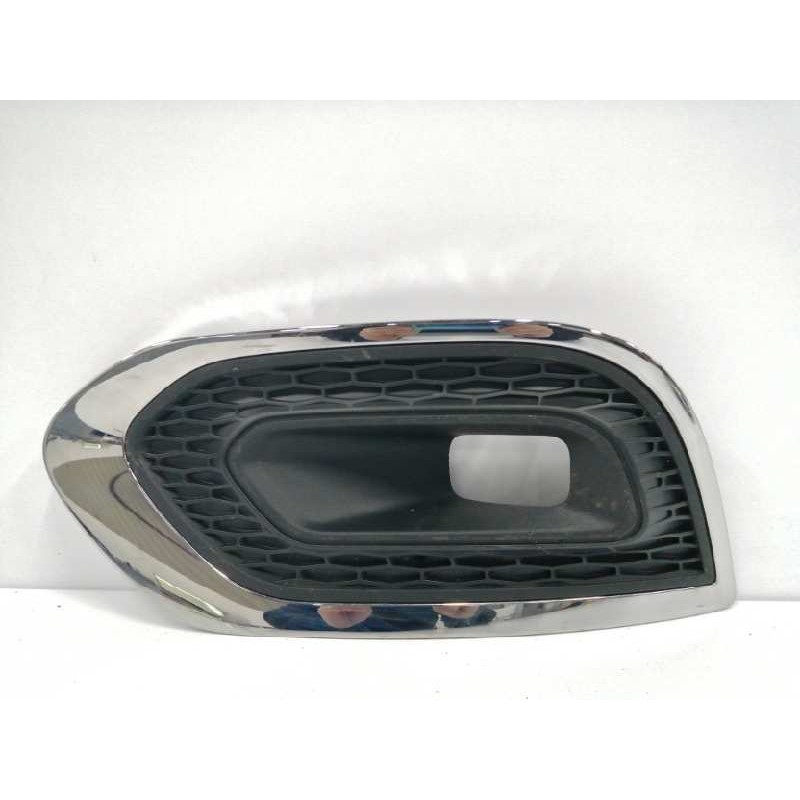 Recambio de rejilla paragolpes izquierda para renault kadjar referencia OEM IAM 261A30096R  