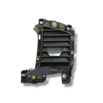Recambio de rejilla aireadora para audi a1 sportback (gba) 30 tfsi referencia OEM IAM 82B820902C LADO DERECHO 