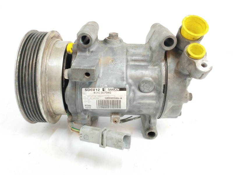 Recambio de compresor aire acondicionado para renault clio iii authentique referencia OEM IAM 8200953359 SD6V12 