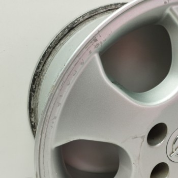 Recambio de llanta para opel astra g berlina 2.0 dti referencia OEM IAM 9192812 6JX15ET49 